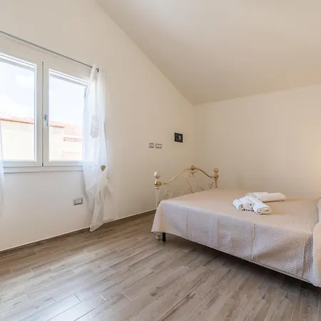 Alba Mar SantʼAntìoco